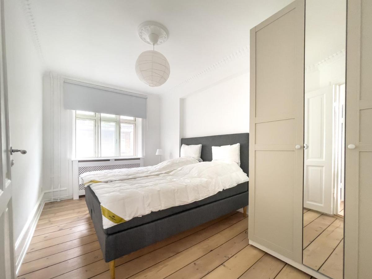 Stylish Classic Danish Design Apartment Copenhague Exterior foto