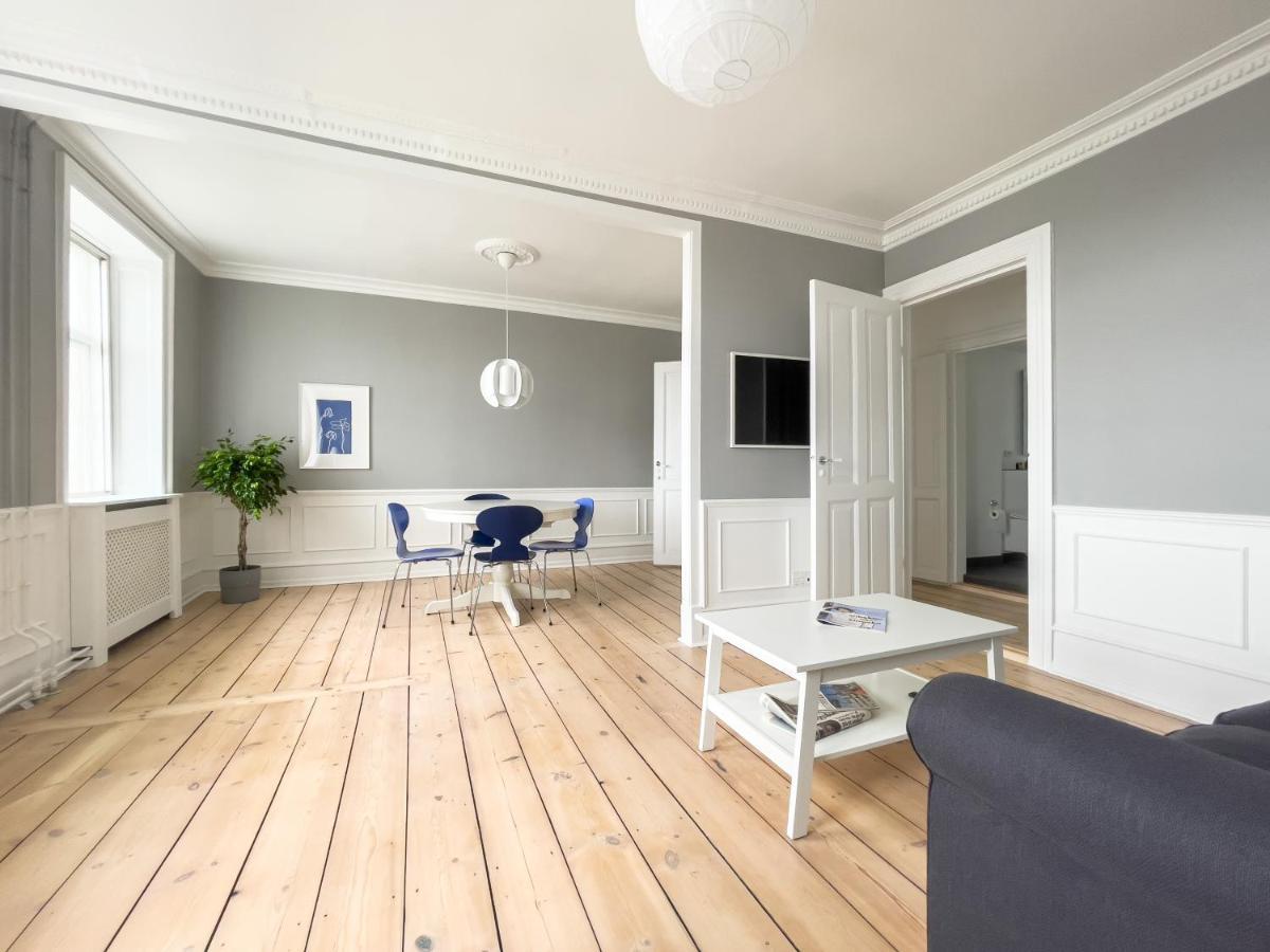 Stylish Classic Danish Design Apartment Copenhague Exterior foto
